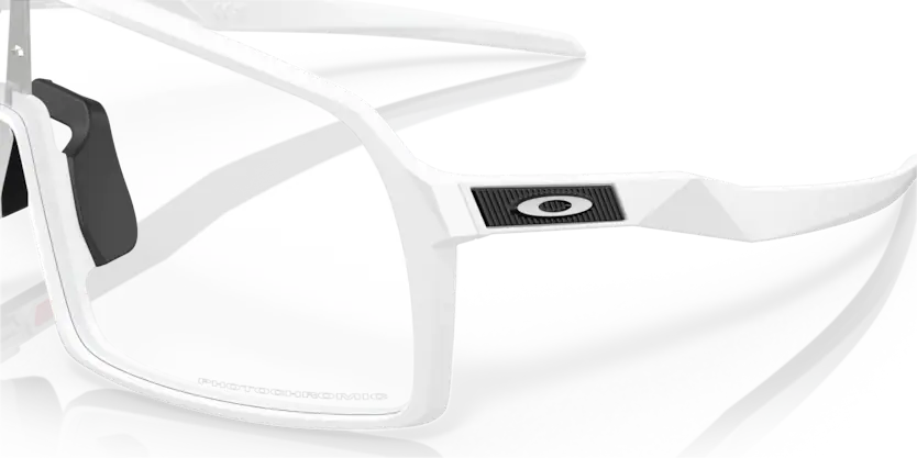 Oakley Sutro - Matte White And Clear Photochromic – TATO'S MALLETS