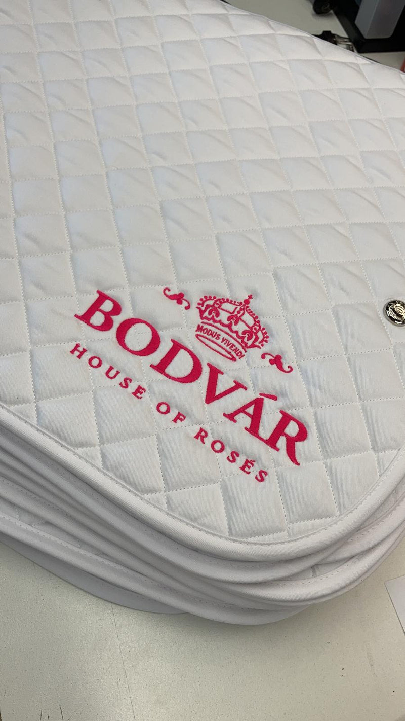 REAL PROJECTS. REAL BRANDS.