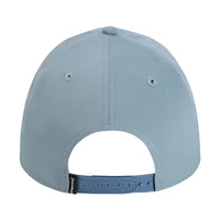 color: Breaker Blue - Navy